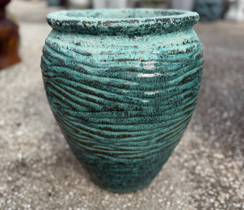 Premium Prague Planter Medium SFG