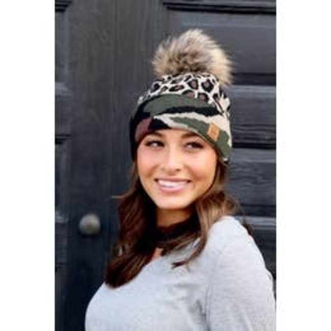 Beanie w/Pom Pom