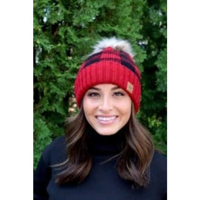 Beanie w/Pom Pom