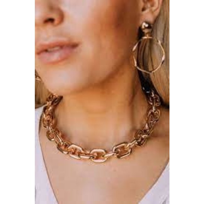 Chunky Chain Necklace Gold