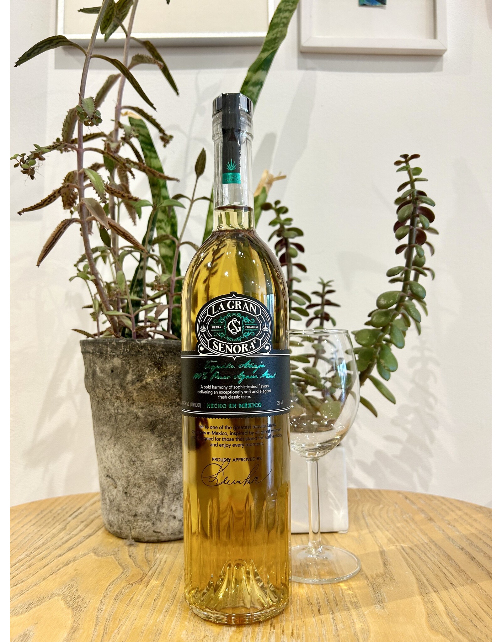 La Gran Senora Tequila Anejo