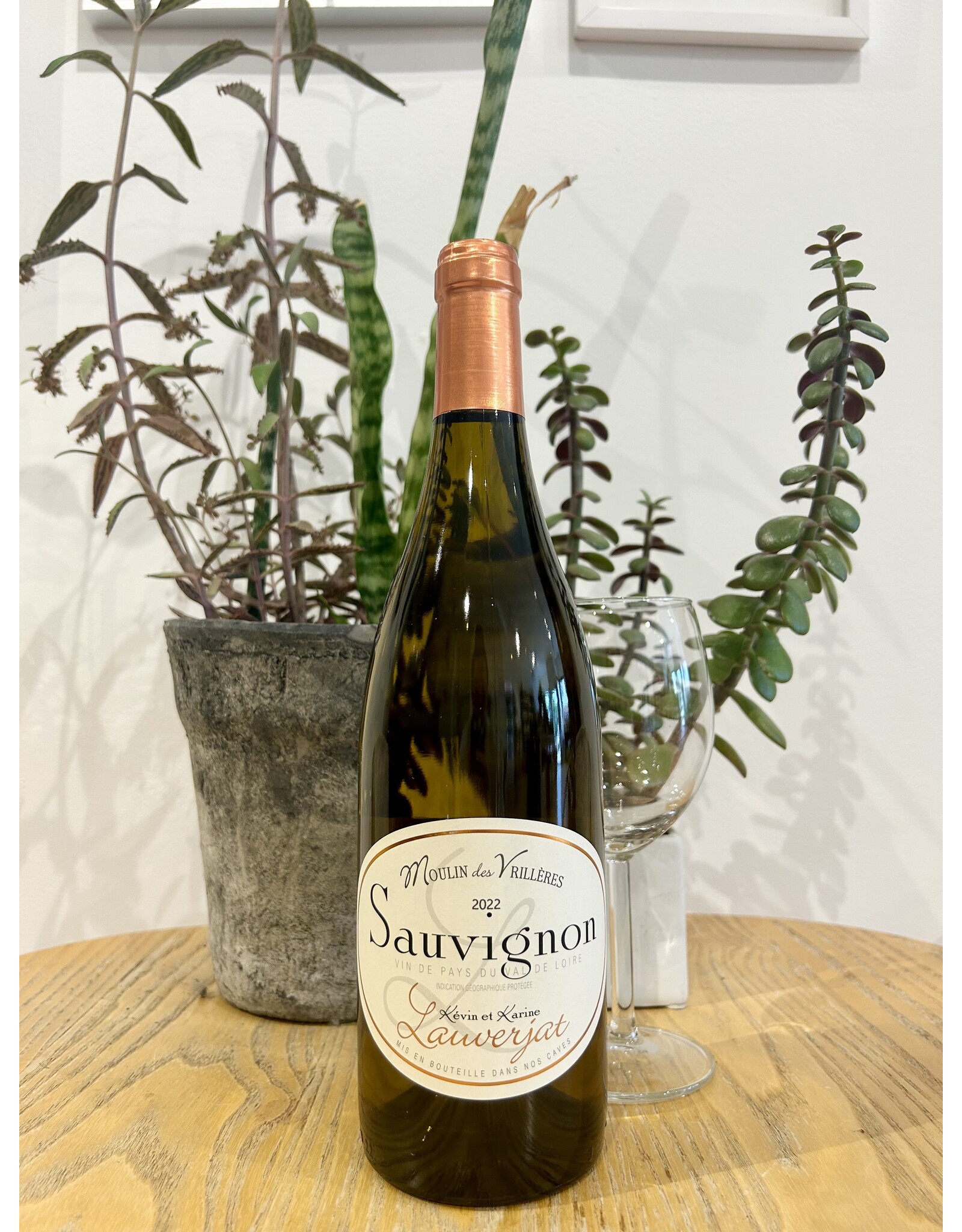 Christian Lauverjat Vin de Pays du Val de Loire Sauvignon Blanc Moulin Des Vrilleres 2022