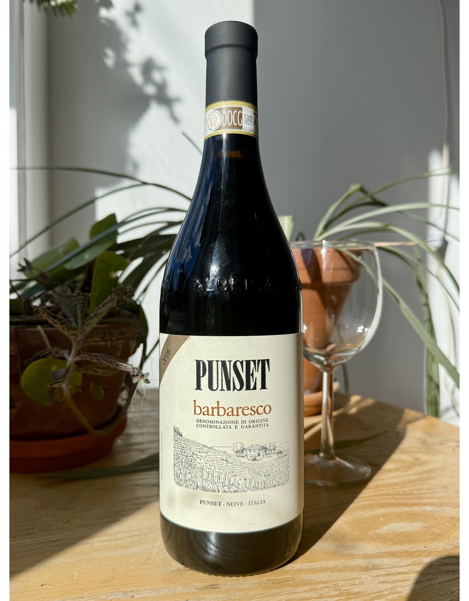 Punset Nieve Barbaresco Riserva 2016