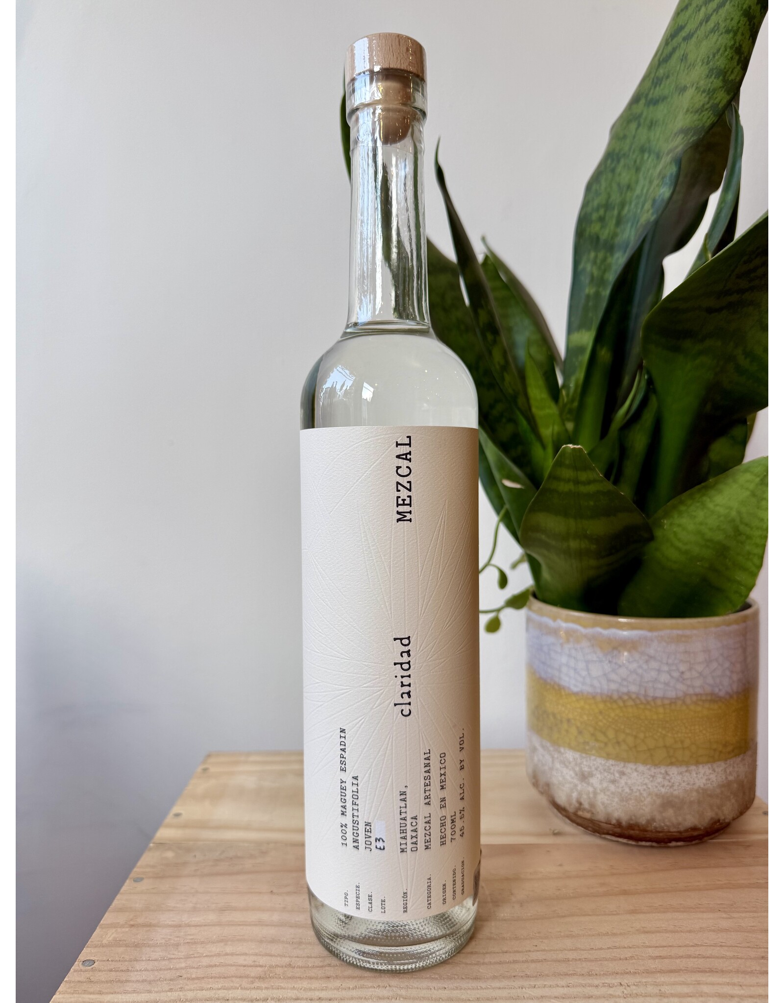 Mezcal Espadin Claridad 700mL