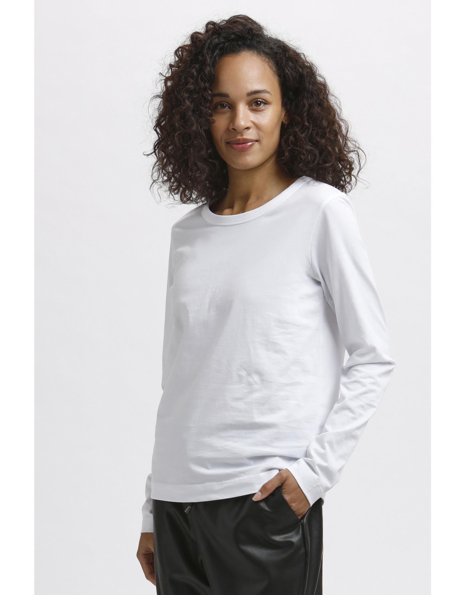 Classic Sand KAblanca T-shirt fra Kaffe – Køb Classic Sand KAblanca T-shirt  fra str. XS-