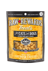 NORTHWEST NATURALS NORTHWEST NATURALS DOG CAT FREEZE-DRIED TREAT CHEDDAR CHEESE 6OZ