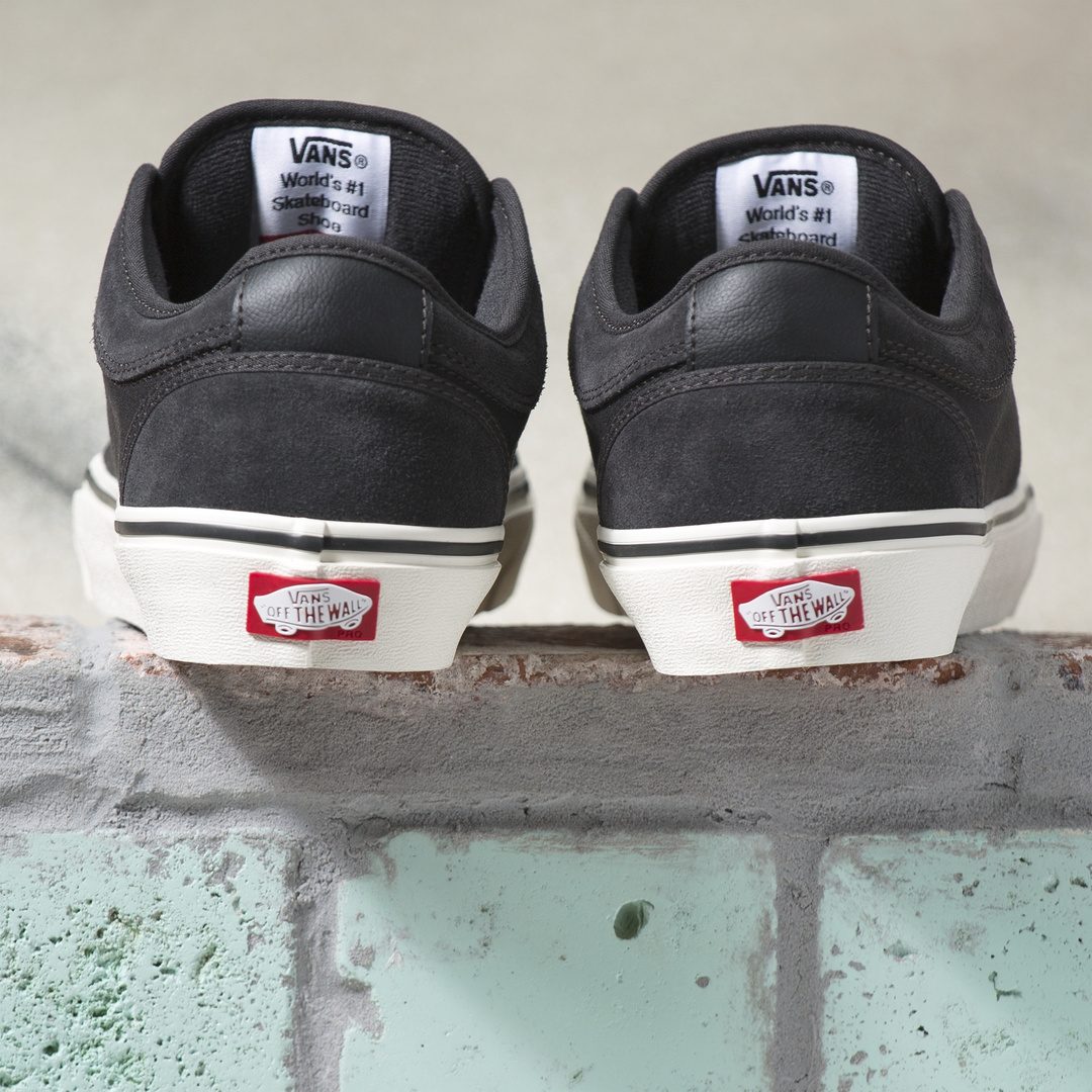 vans old skool raven marshmallow