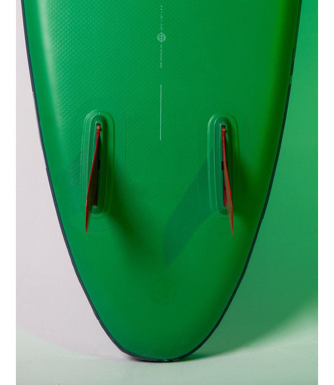 RED PADDLE 12'6 X 32" VOYAGER SUP 2022