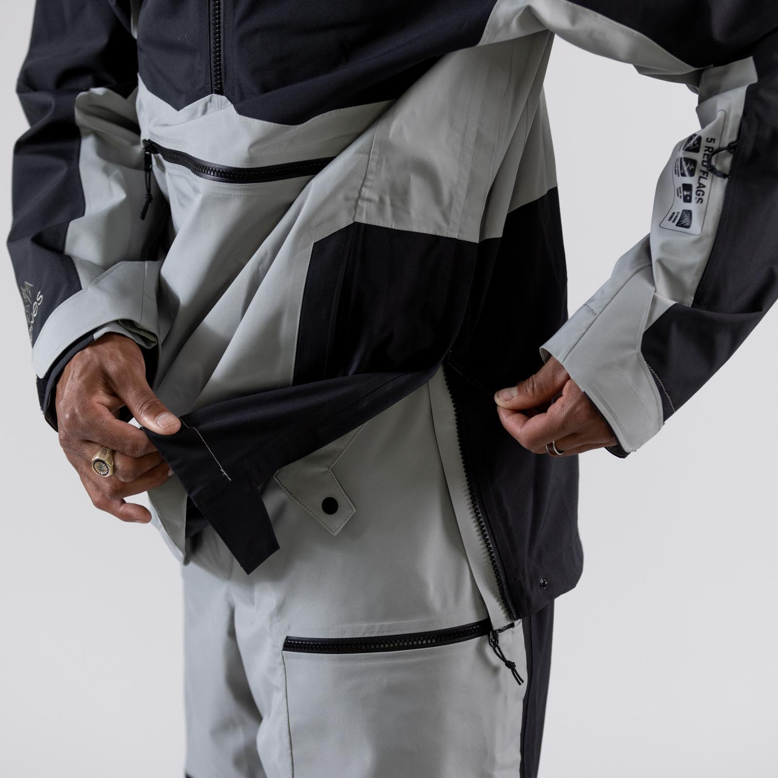 jones mountain surf anorak
