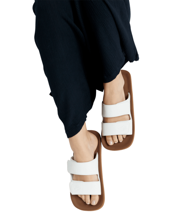 VOLCOM WOMENS SQUARED SANDALS WHITE