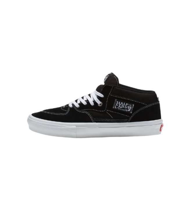 VANS SKATE HALF CAB SHOE BLACK/WHITE - ONE Boardshop