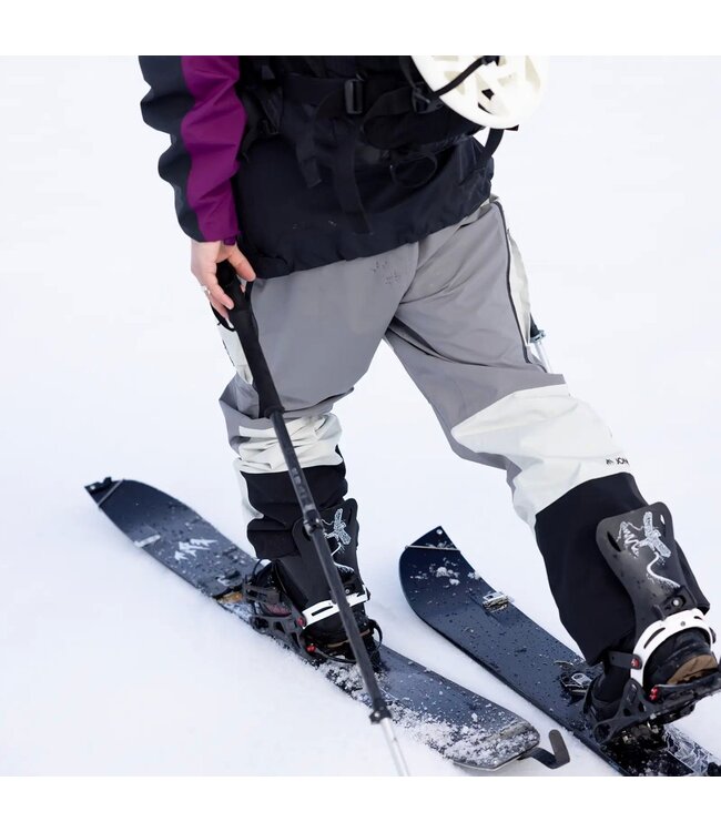 JONES MOUNTAIN SURF RECYCLED BIB PANT SMOKE GRAY 2025