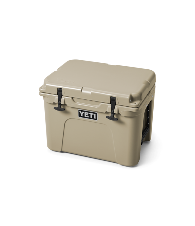 YETI TUNDRA 35 COOLER TAN