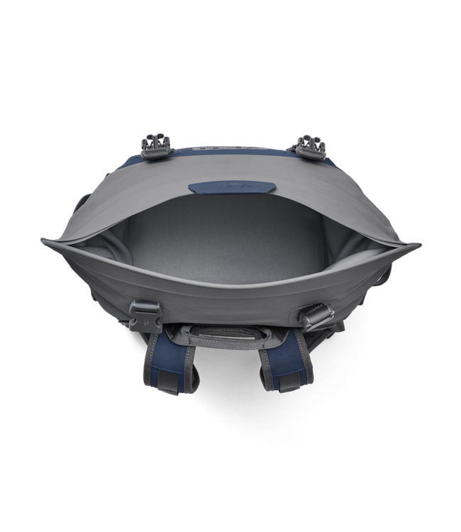 YETI HOPPER M20 BACKPACK SOFT COOLER NAVY