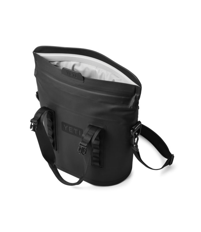 YETI HOPPER M15 SOFT COOLER BLACK