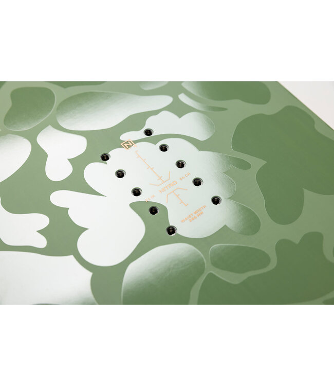 NITRO SLASH SNOWBOARD 2026