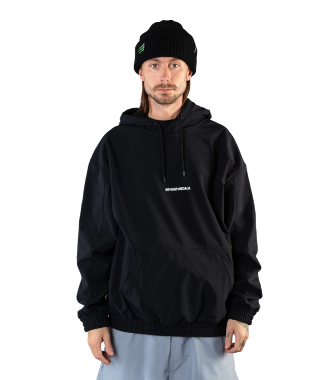 BEYOND MEDALS SOFTSHELL HOODIE BLACK 2026