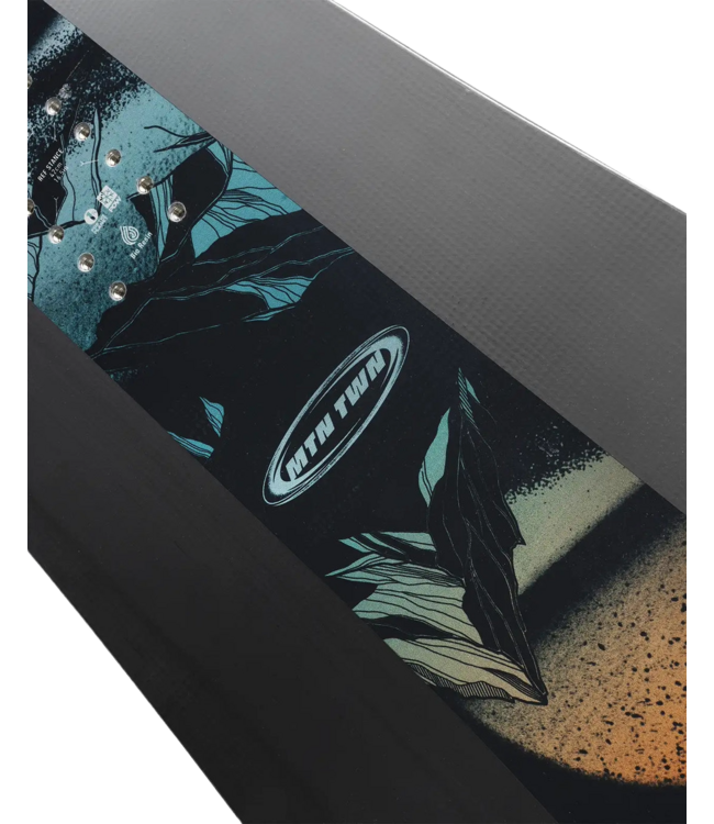 JONES MOUNTAIN TWIN JUNIOR SNOWBOARD 2026