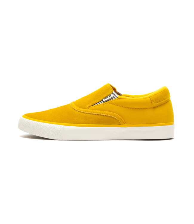 NIKE VERONA SLIP-ON PREMIUM SHOE DARK SULFUR