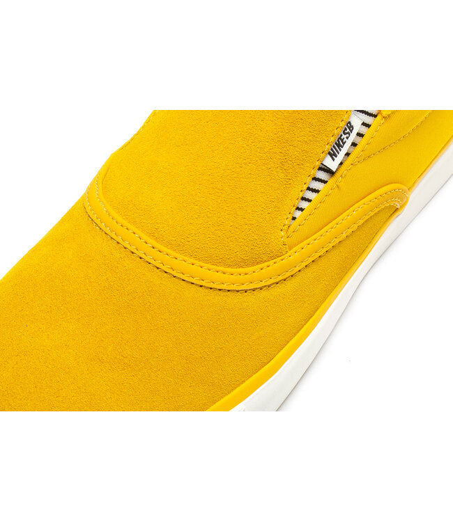 NIKE VERONA SLIP-ON PREMIUM SHOE DARK SULFUR