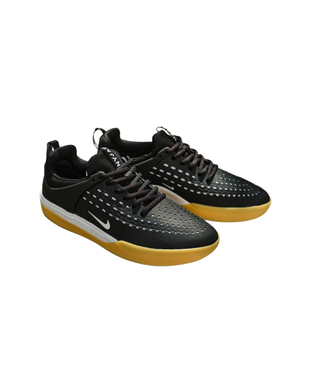 NIKE SB MENS ZOOM NYJAH 3 SHOE BLACK/WHITE-BLACK-WHITE