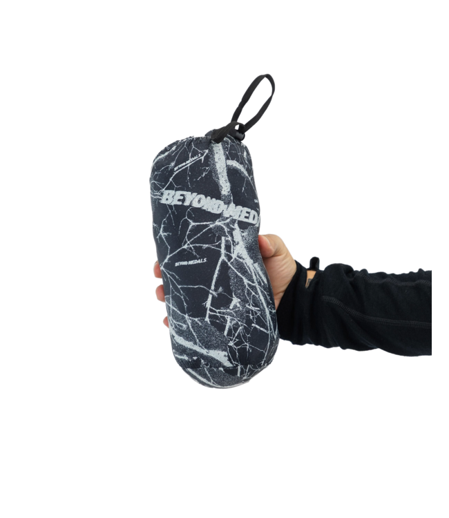 BEYOND MEDALS PACK DOWN JACKET SHIRAKABA 2026