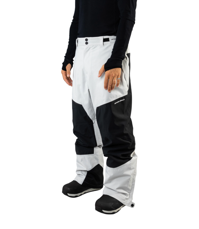 BEYOND MEDALS ZIP PANT 2L GREY 2026
