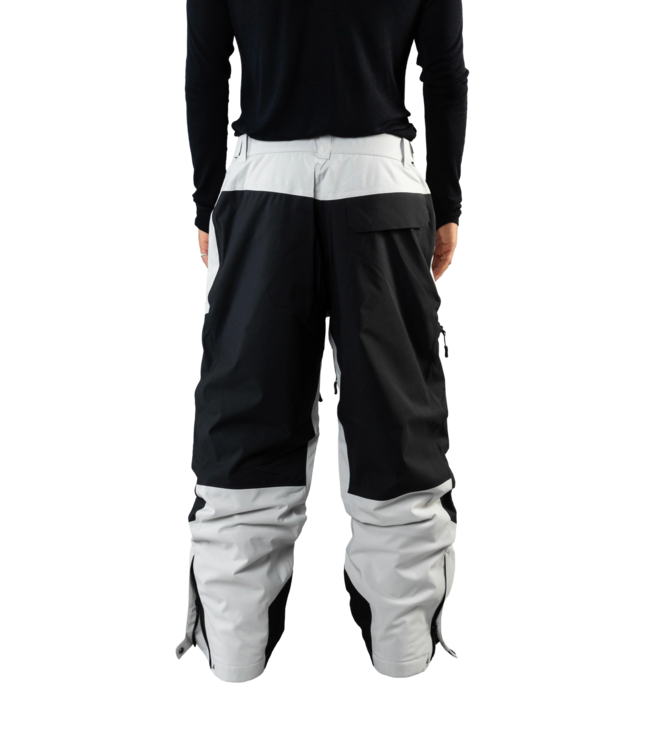 BEYOND MEDALS ZIP PANT 2L GREY 2026