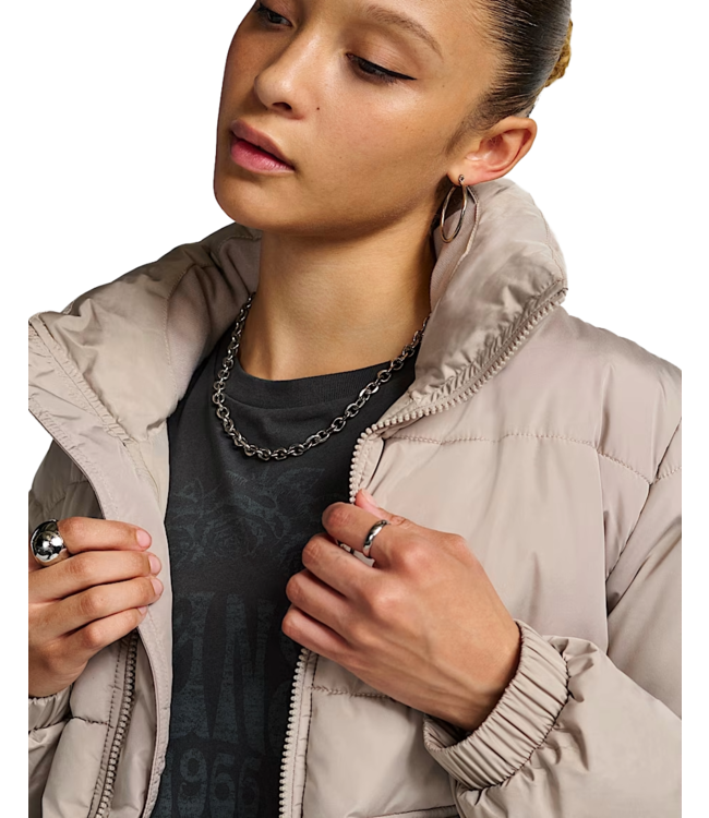 VANS WOMENS MTE AUBREY PRIMALOFT PUFFER JACKET MUSHROOM 2026