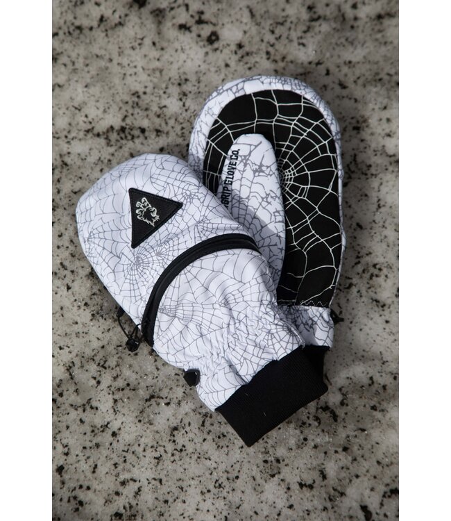 DEATHGRIP GHOUL MITT WEB 2026