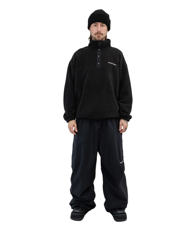 BEYOND MEDALS HALF SNAP FLEECE BLACK 2026