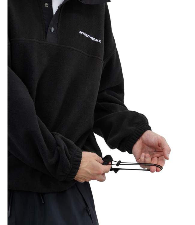BEYOND MEDALS HALF SNAP FLEECE BLACK 2026