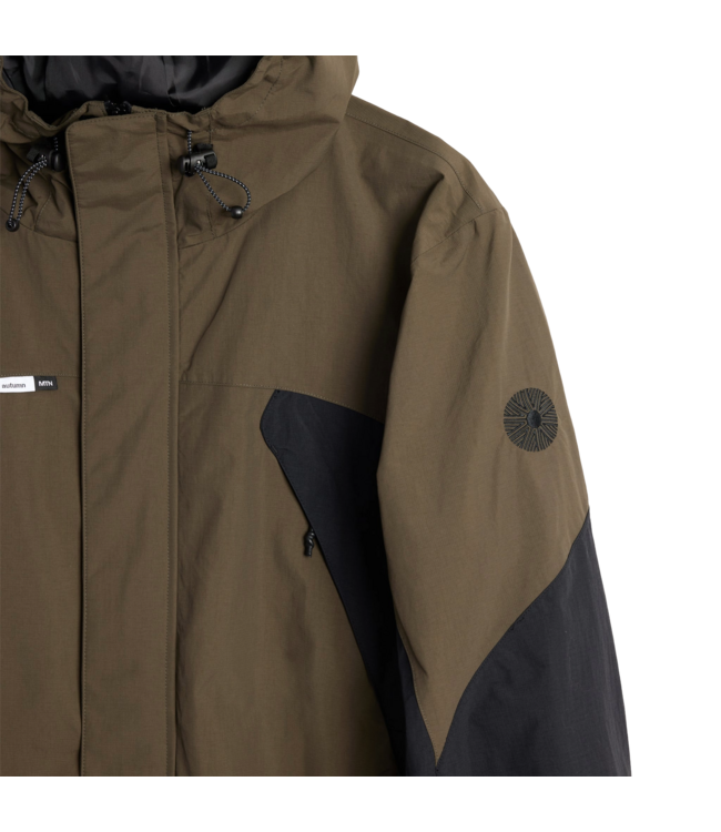 AUTUMN CAMBER JACKET OLIVE 2026