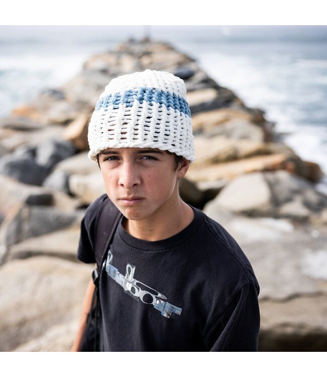 COAL LAMPSHADE SKULLY BEANIE OFF WHITE / BLUE 2026