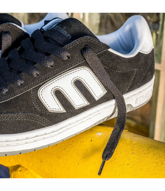 ETNIES MENS LOCUT SHOE BLACK/WHITE