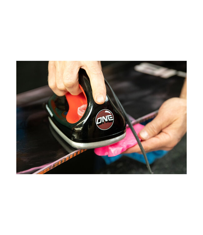 ONEBALL JAY IRON w/ 65g WAX BAR CARRYOVER