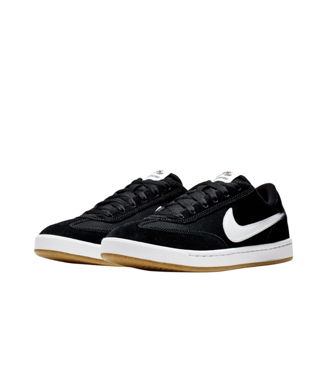 NIKE SB MENS FC STANDARD SHOES BLACK/WHITE