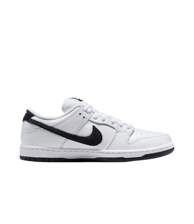 NIKE SB DUNK LOW PRO SHOE (100) WHITE/BLACK