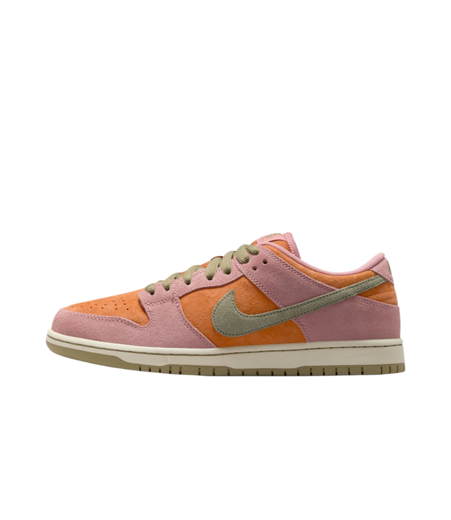 NIKE SB DUNK LOW PRO SHOE RED/OLIVE