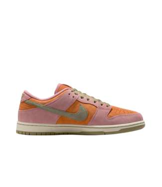 NIKE SB NIKE SB DUNK LOW PRO SHOE RED/OLIVE