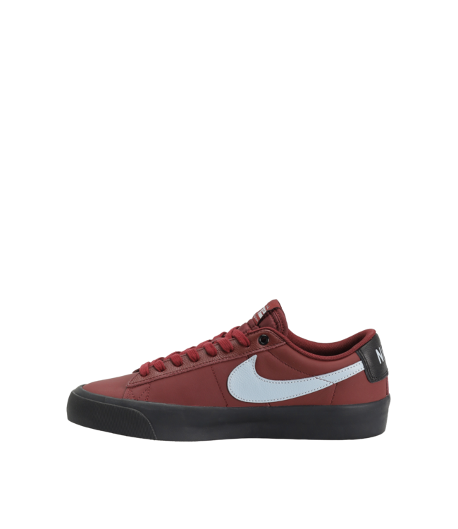 NIKE ZOOM BLAZER LOW PRO GT SHOES DARK TEAM RED/ ARMORY BLUE