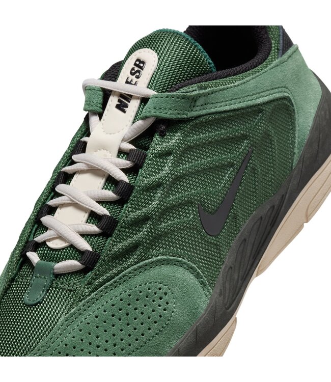 NIKE SB MENS VERTEBRAE SHOE (300) FIR/BLACK/SEQUOIA