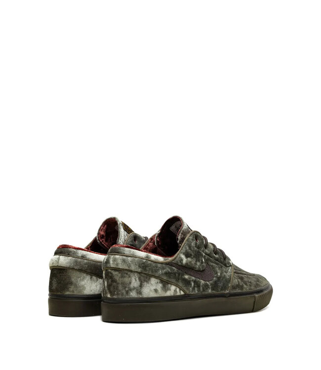 NIKE SB MENS ZOOM JANOSKI OG+ SE SHOES MED OLIVE/VELVET BROWN