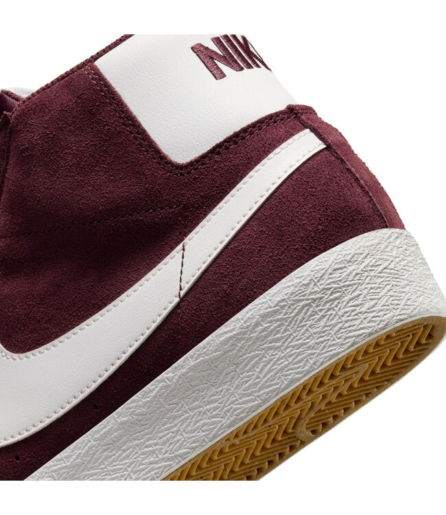 NIKE SB MENS ZOOM BLAZER MID (600) BURGUNDY CRUSH/SUMMIT WHITE