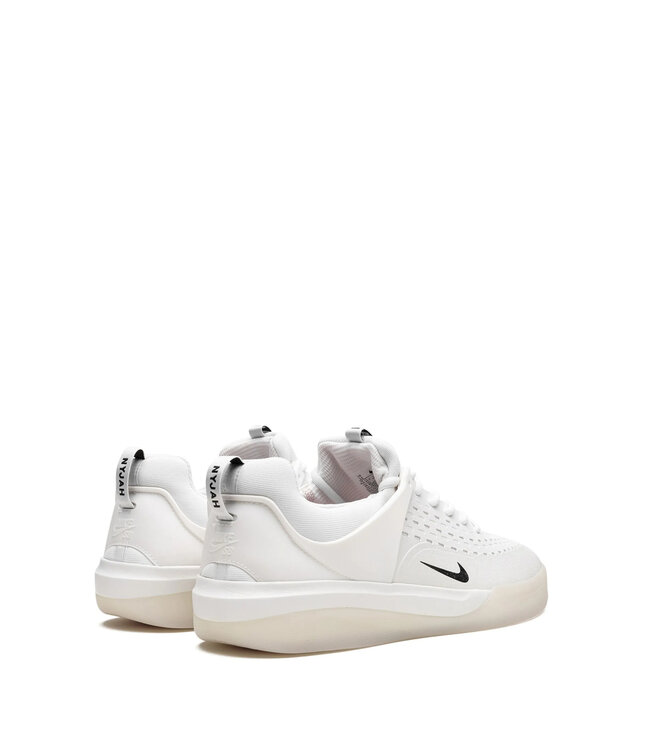 NIKE SB MENS ZOOM NYJAH 3 SHOE (100) WHITE/BLACK-SUMMIT WHITE-HYPER PINK