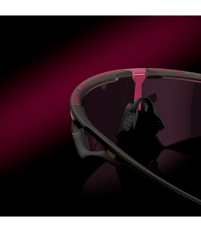 OAKLEY SPHAERA GIRO GREY SMOKE w/ PRIZM ROAD