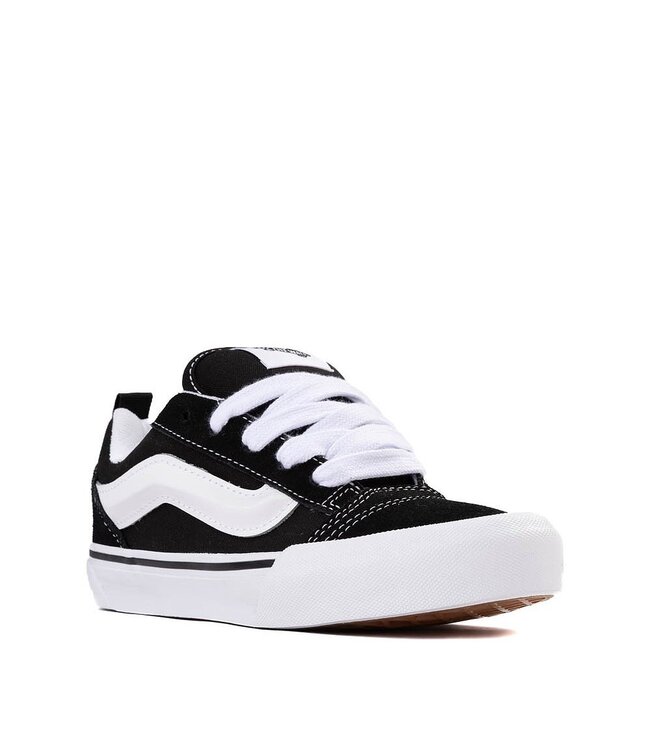 VANS YOUTH BOYS KNU SKOOL SHOES (6BT1) BLACK/TRUE WHITE