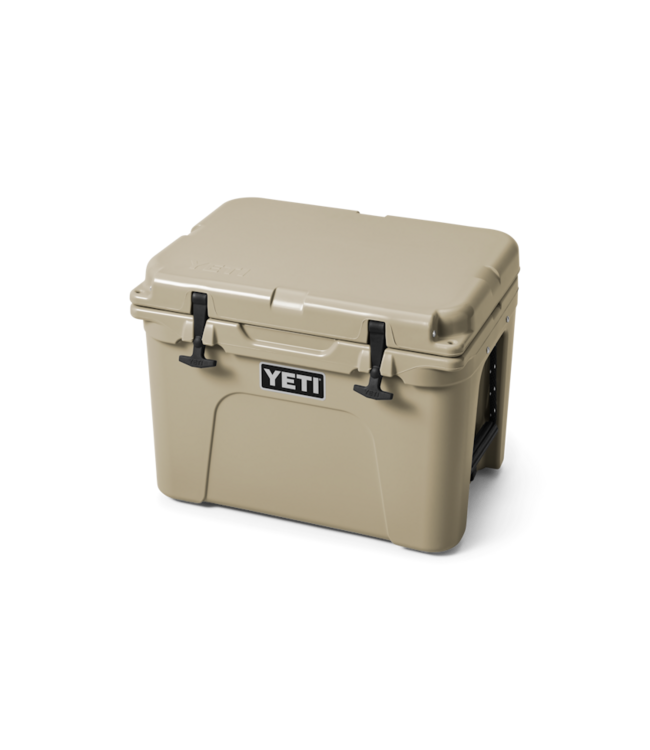 YETI TUNDRA 35 COOLER TAN