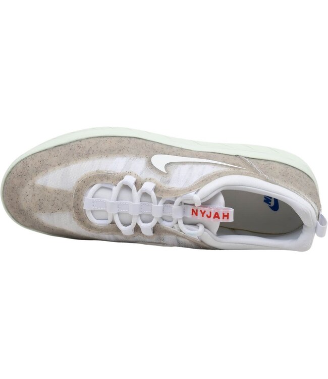 NIKE SB MENS NYJAH FREE 2.0 PREMIUM SHOE WHITE/BARLEY GREEN