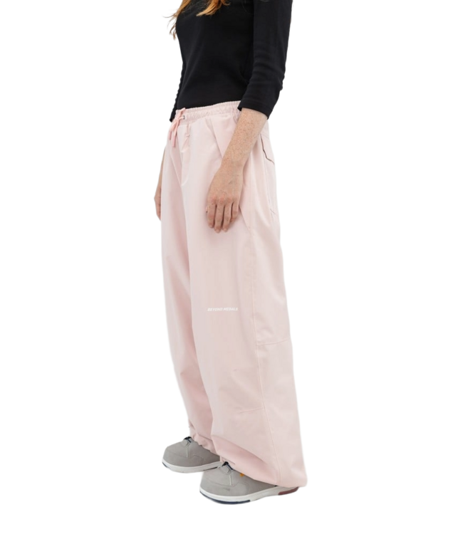 BEYOND MEDALS PARK PANTS PINK 2026